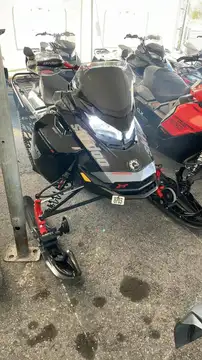 Ski-Doo Renegade X 850 2020