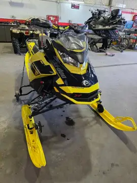 Ski-Doo Renegade 850 X-RS 2021
