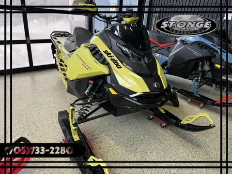 Ski-Doo Backcountry 2025