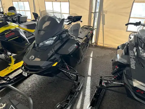 Ski-Doo Renegade X 850 2022