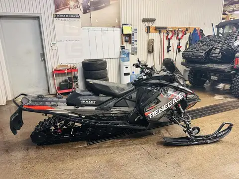 Ski-Doo Renegade X-RS 850 2018