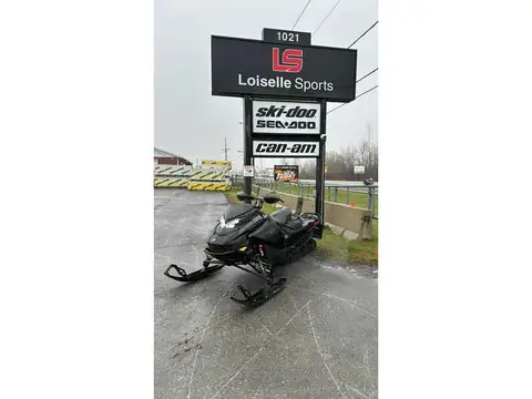 Ski-Doo Renegade X-RS 850 2023