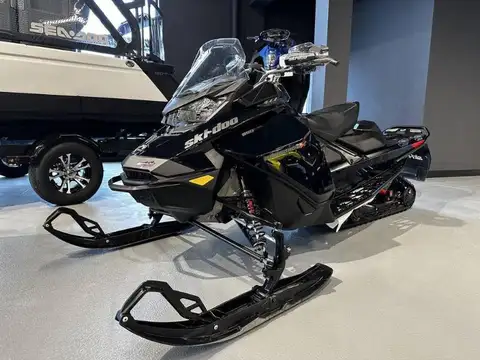 Ski-Doo Renegade X 850 2022