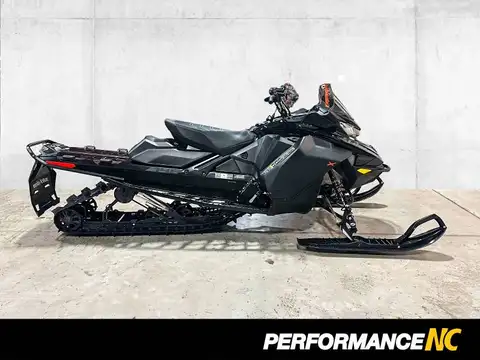 Ski-Doo Backcountry X 850 E-TEC 2022