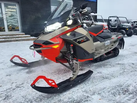 Ski-Doo MXZ X-RS 850 2021