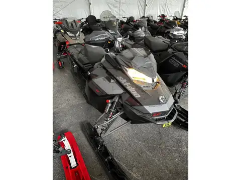 Ski-Doo Renegade X-RS 850 2021